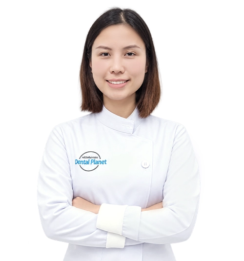 ทพญ. ปรัชาญ์ ปิงสุทธิวงศ์ (สาขาศัลยศาสตร์ช่องปาก และแม็กซิลโลเฟเชียล)